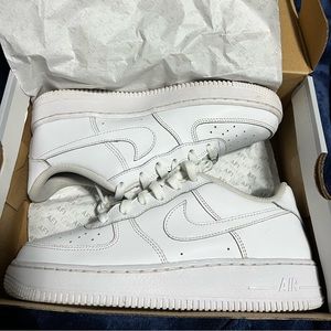 Air Force 1 gs size 7y